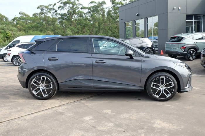 2024 MG MG4 Essence 64 150kW