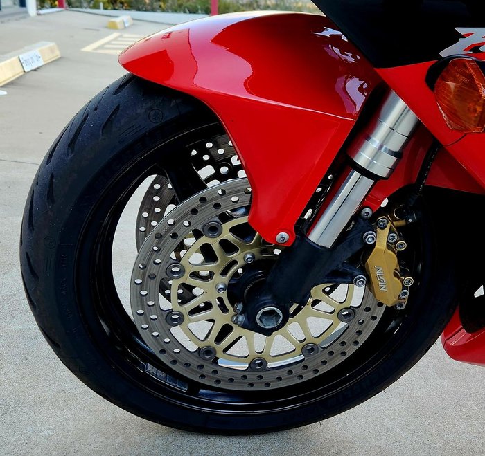 2002 Honda CBR954RR Fireblade Fireblade Red