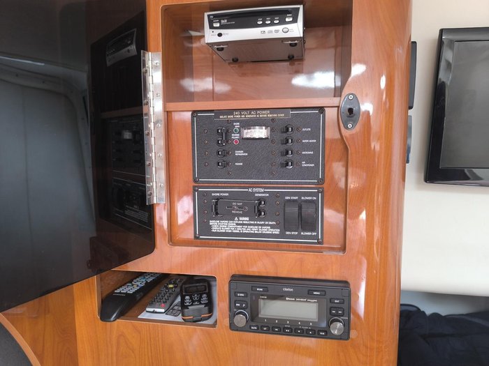 2005 Four Winns VISTA 288