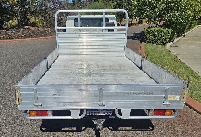 2018 Fuso Canter 515 Narrow WHITE