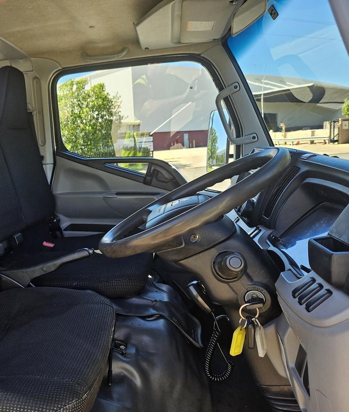 2018 Fuso Canter 515 Narrow WHITE
