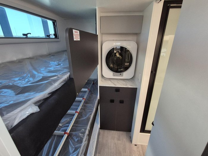 2025 New Age Caravans 21' Road Owl Expedition Family Bunk