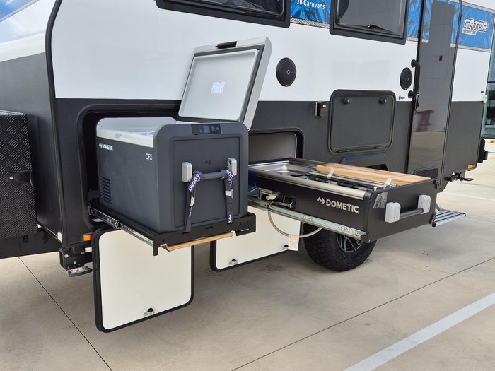 2024 JB Caravans Gator Hybrid 14'