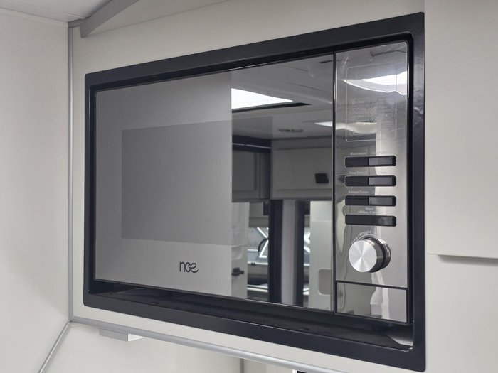 2024 JB Caravans Scorpion Sting 22'6 Fd Family