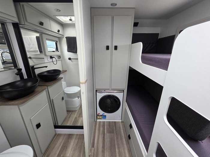 2024 JB Caravans Scorpion Sting 22'6 Fd Family