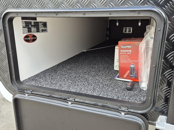 2024 JB Caravans Scorpion Sting 22'6 Front Dr Family Bunk