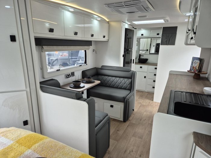 2024 JB Caravans 20'6 Scorpion Sting Rd Cafe