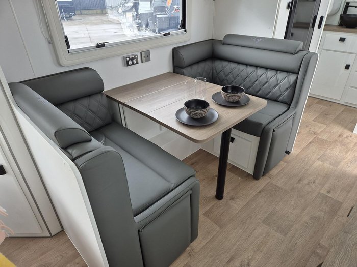 2024 JB Caravans 20'6 Scorpion Sting Rd Cafe