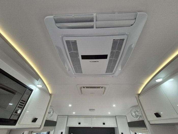 2024 JB Caravans 20'6 Scorpion Sting Rd Cafe