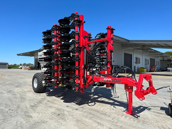 0 SERAFIN ECOSOW 632 SINGLE DISC SEEDER WITH PJ GREEN NEW RED