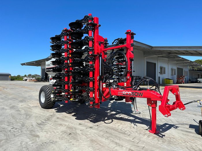 0 SERAFIN ECOSOW 632 SINGLE DISC SEEDER WITH PJ GREEN NEW RED