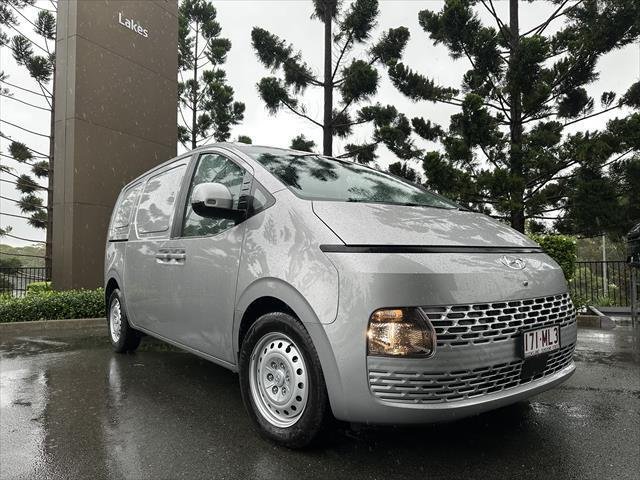 2023 Hyundai STARIA LOAD