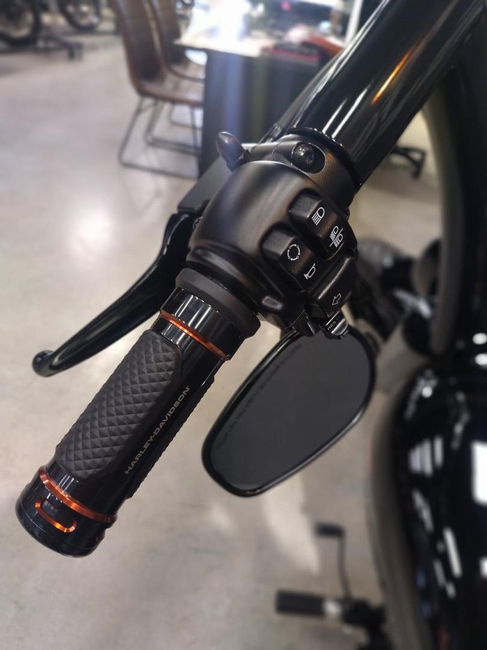 2024 Harley-Davidson Breakout 117 (FXBR) Softail Black