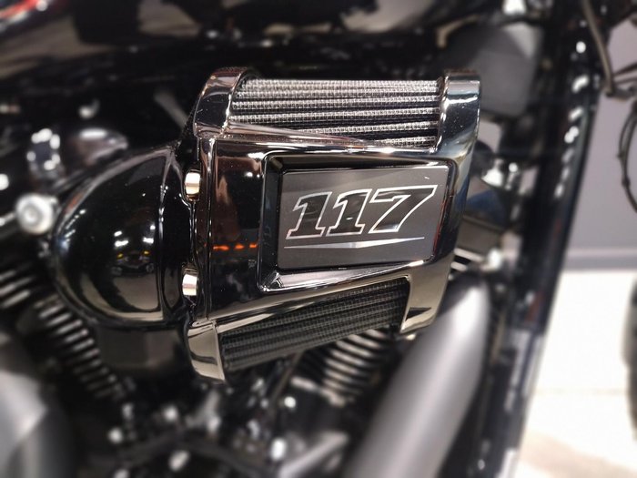 2024 Harley-Davidson Breakout 117 (FXBR) Softail Black