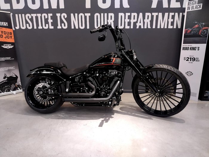 2024 Harley-Davidson Breakout 117 (FXBR) Softail Black