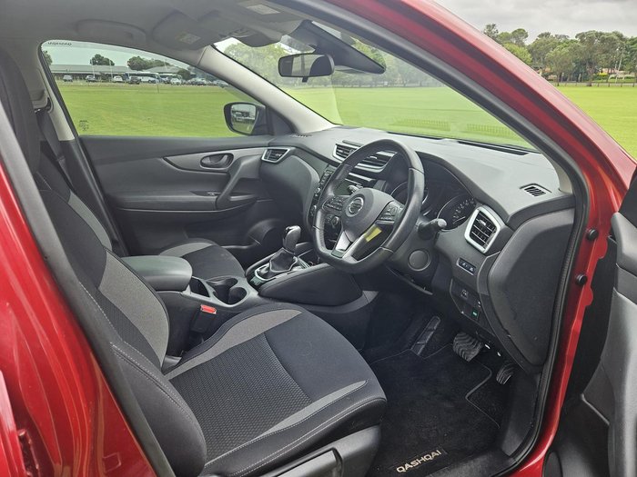 2020 Nissan QASHQAI ST