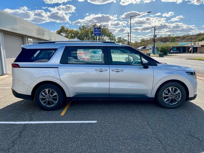 2022 Kia Carnival S