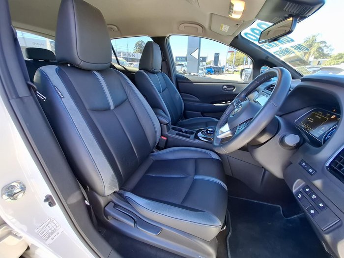 2021 Nissan LEAF 