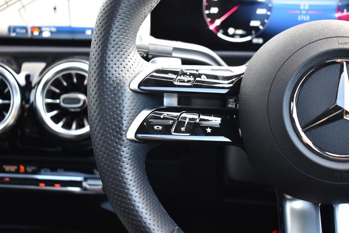 2024 Mercedes-Benz A-Class A250 V177 Four Wheel Drive High-Tech Silver