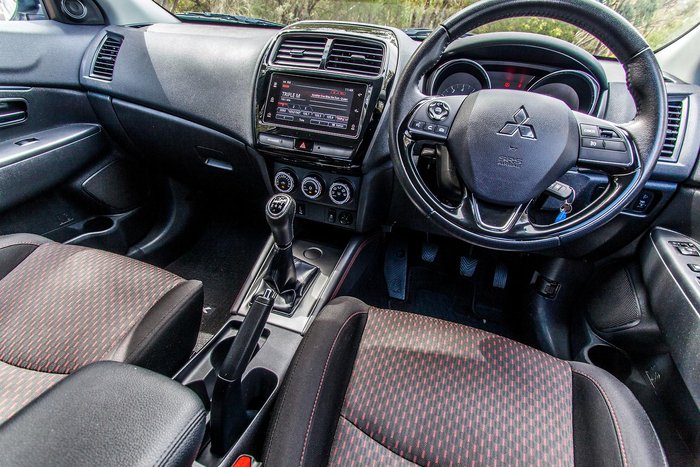 2019 Mitsubishi ASX ES