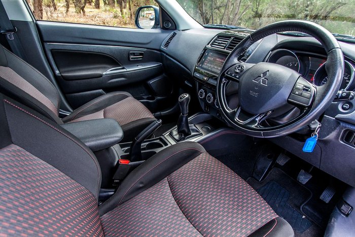 2019 Mitsubishi ASX ES