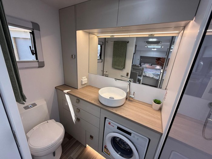 2025 Millard Mflow Series Ii