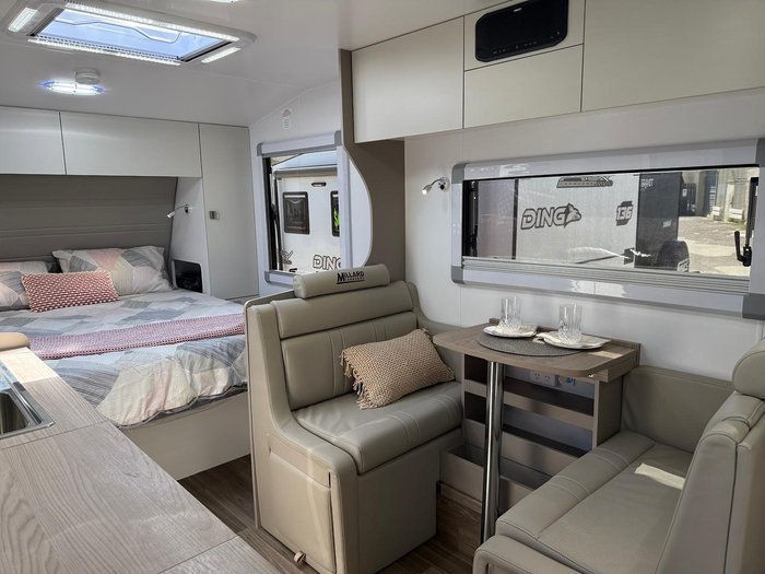 2025 Millard Mflow Series Ii