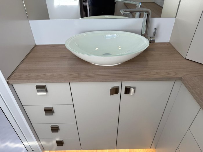 2025 Millard Display Model Sale X-Rider Big Bathroom