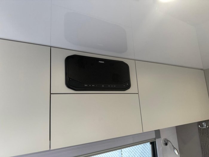 2025 Millard Display Model Sale X-Rider Big Bathroom
