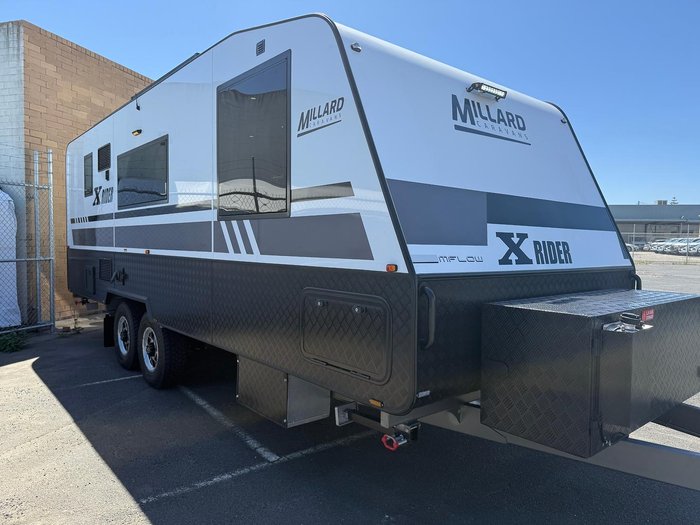 2025 Millard Display Model Sale X-Rider Big Bathroom