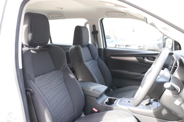 2023 Isuzu MU-X LS-M