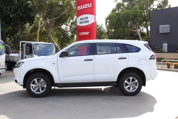 2023 Isuzu MU-X LS-M