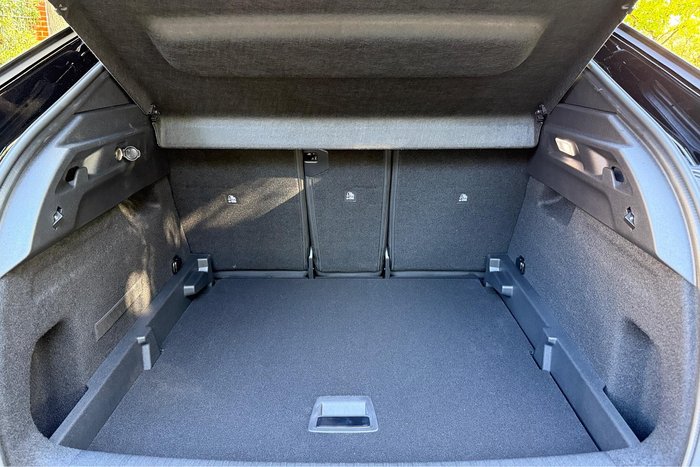 2024 Peugeot 3008 GT Premium Hybrid