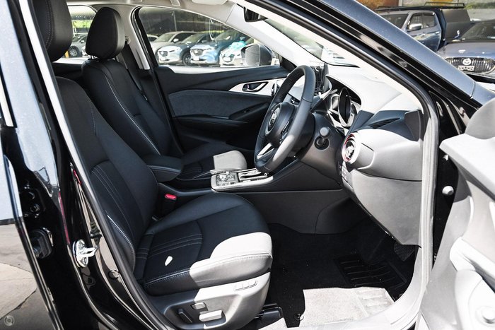 2024 Mazda CX-3 G20 Akari