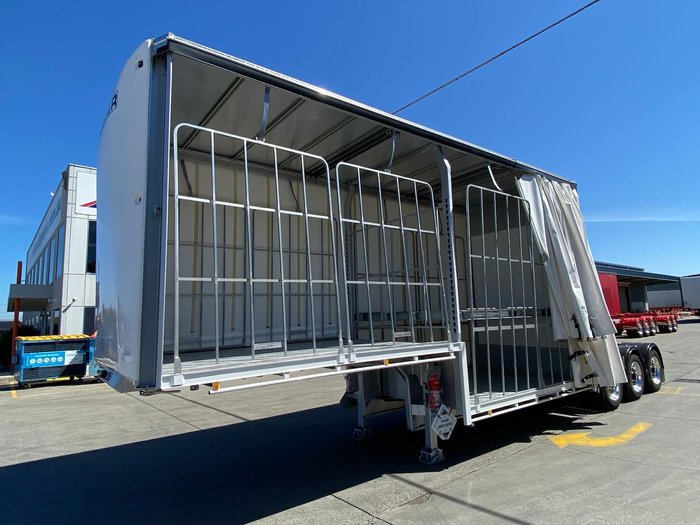 2026 Krueger 34P Double Drop Mezzanine B Double Combination White