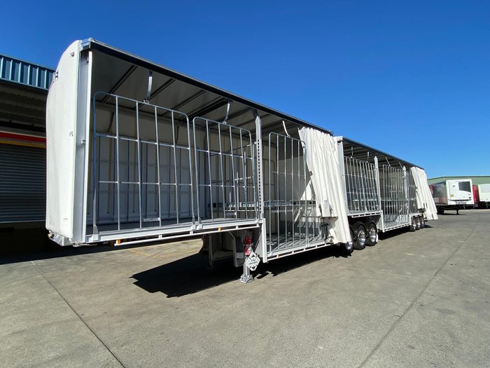 2025 Krueger 34P Double Drop Mezzanine B Double Combination White