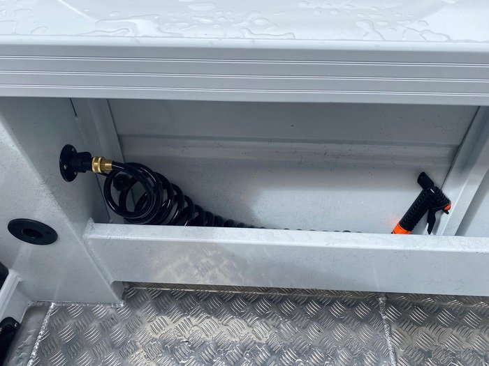 2025 QUINTREX 610 Trident