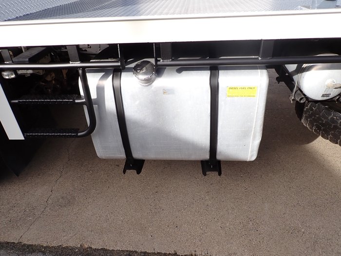 2013 ISUZU FVM 1400 WHITE