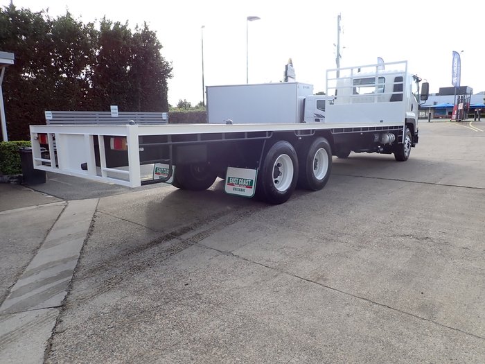 2013 ISUZU FVM 1400 WHITE