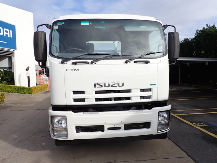 2013 ISUZU FVM 1400 WHITE