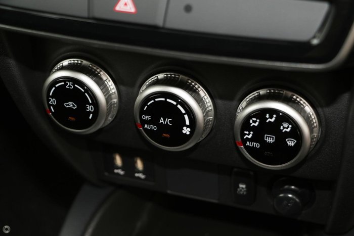 2024 Mitsubishi ASX ES