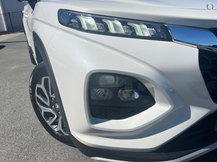 2025 SUZUKI FRONX GLX