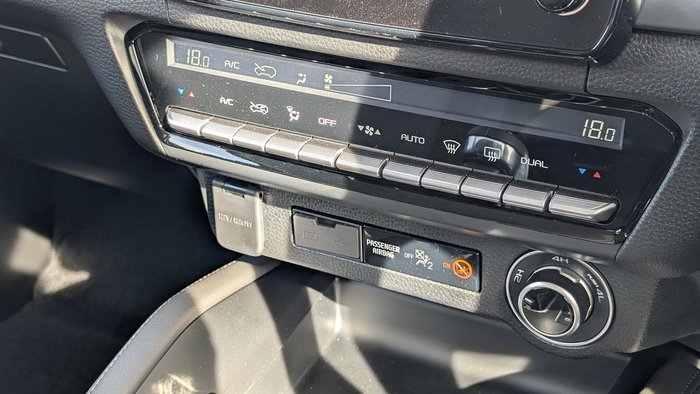 2025 Mazda BT-50 XTR