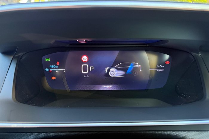 2024 Peugeot 2008 GT Hybrid