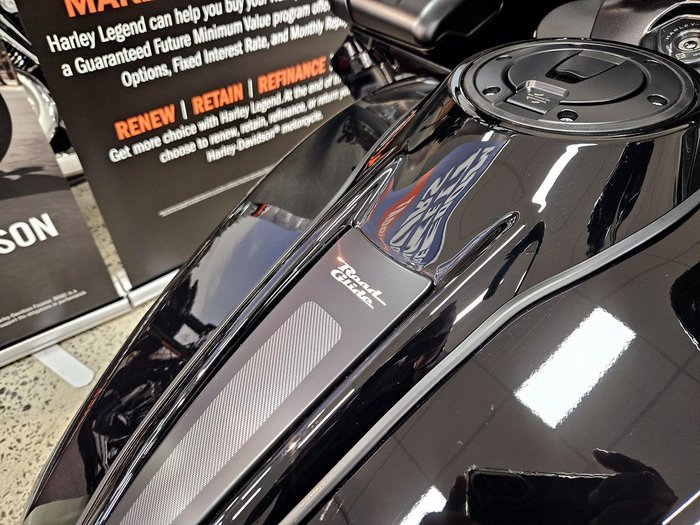 2025 Harley-Davidson Road Glide 117 (FLTRX) Touring Black