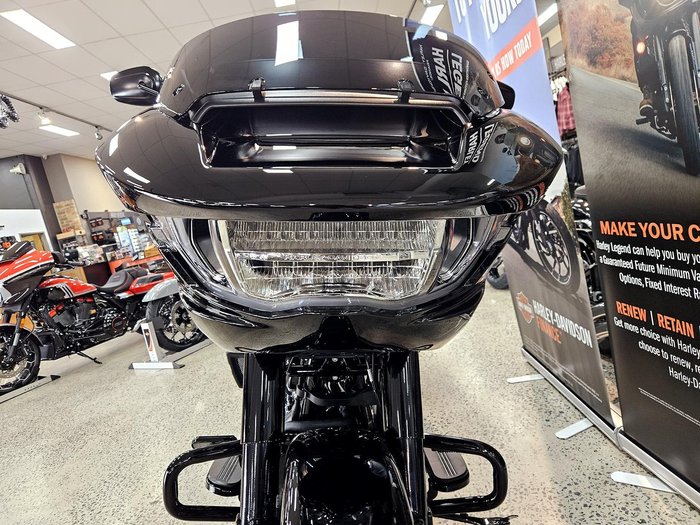 2025 Harley-Davidson Road Glide 117 (FLTRX) Touring Black