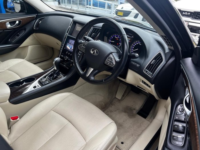2013 INFINITI Q50 GT