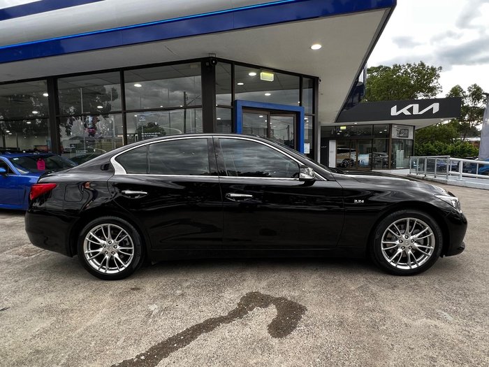 2013 INFINITI Q50 GT