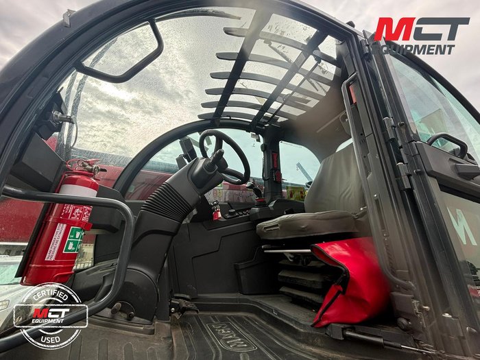 2024 Magni Rth 6.26 Red