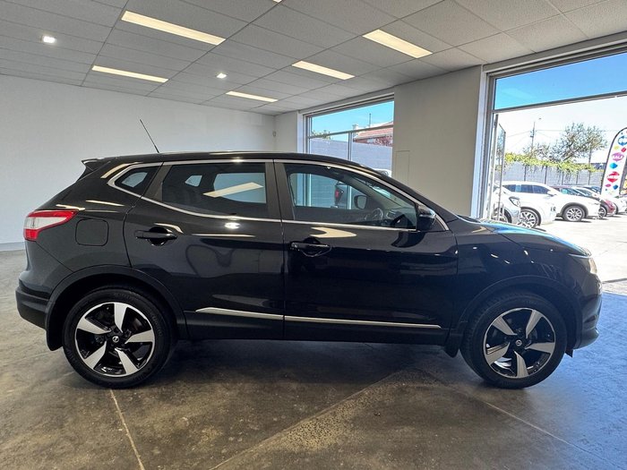 2017 Nissan QASHQAI N-SPORT